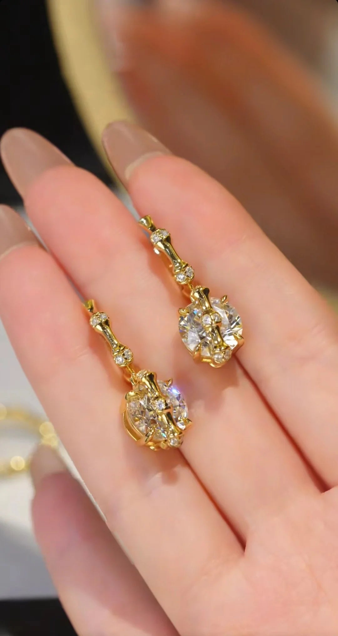 BELLUX Bamboo Design 925 Silver Drop Earrings – Four-Claw Synthetic Zircon White Diamond Shine | Elegant Anniversary Jewelry for Women