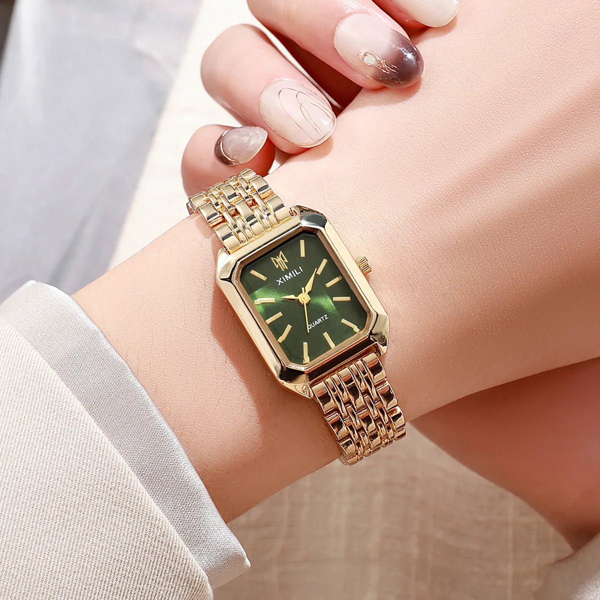 Luxury Gold-Plated Women’s Quartz Watch – Square Dial Stainless Steel Bracelet | Elegant Business Fashion Timepiece
