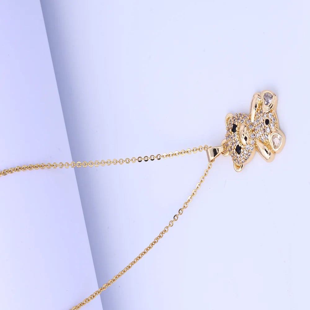 Light Luxury Teddy Bear Pendant Necklace – Micro-Inlaid Crystal Titanium Steel Jewelry for Women | Fashionable & Versatile Gift