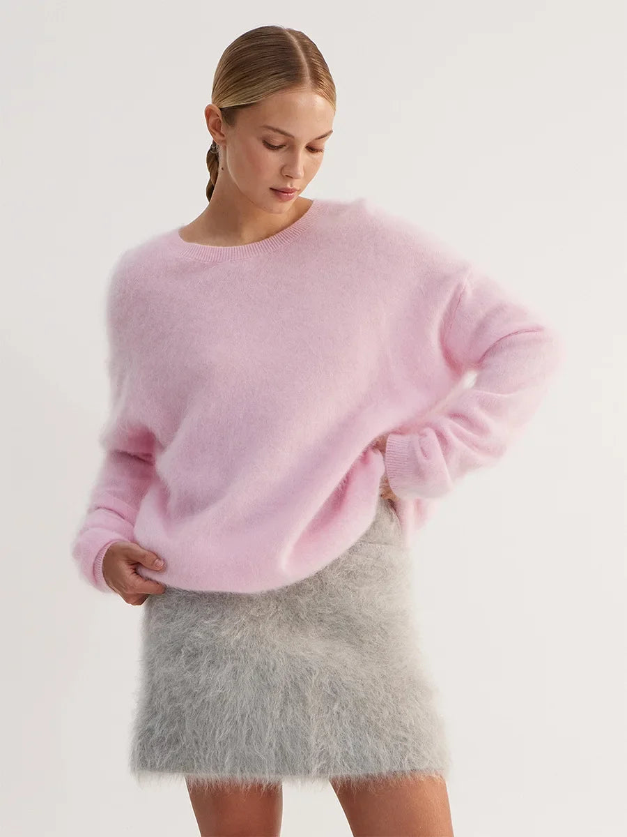 oft knit fabric and relaxed fit O-neck sweater for women