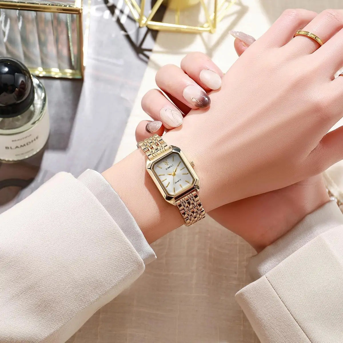 Luxury Gold-Plated Women’s Quartz Watch – Elegant Square Dial Stainless Steel Bracelet, Classic Business Fashion Timepiece