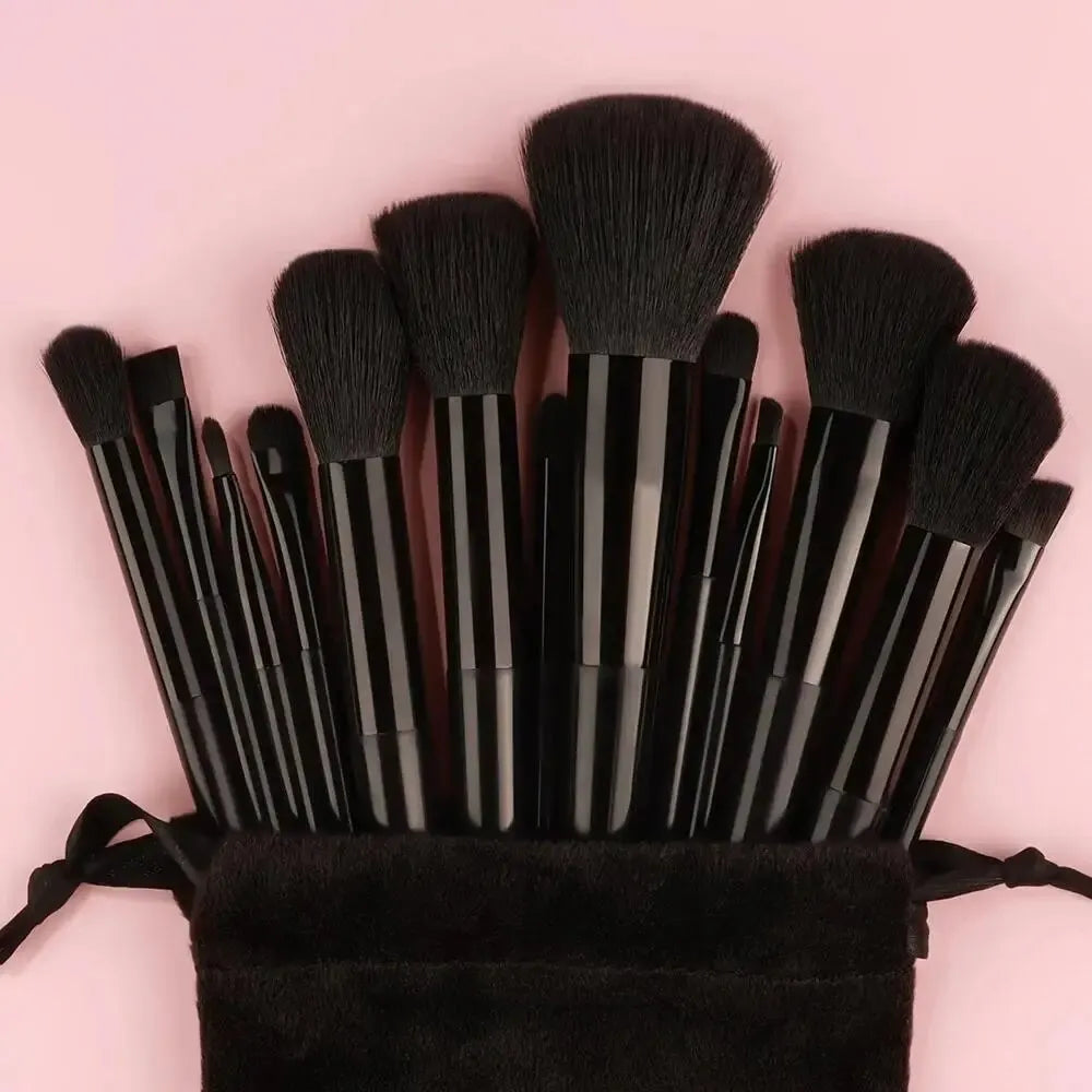 Professional Soft Makeup Brush Set – Fluffy Foundation, Powder & Eyeshadow Kabuki Brushes | Full Cosmetic Blending Kit