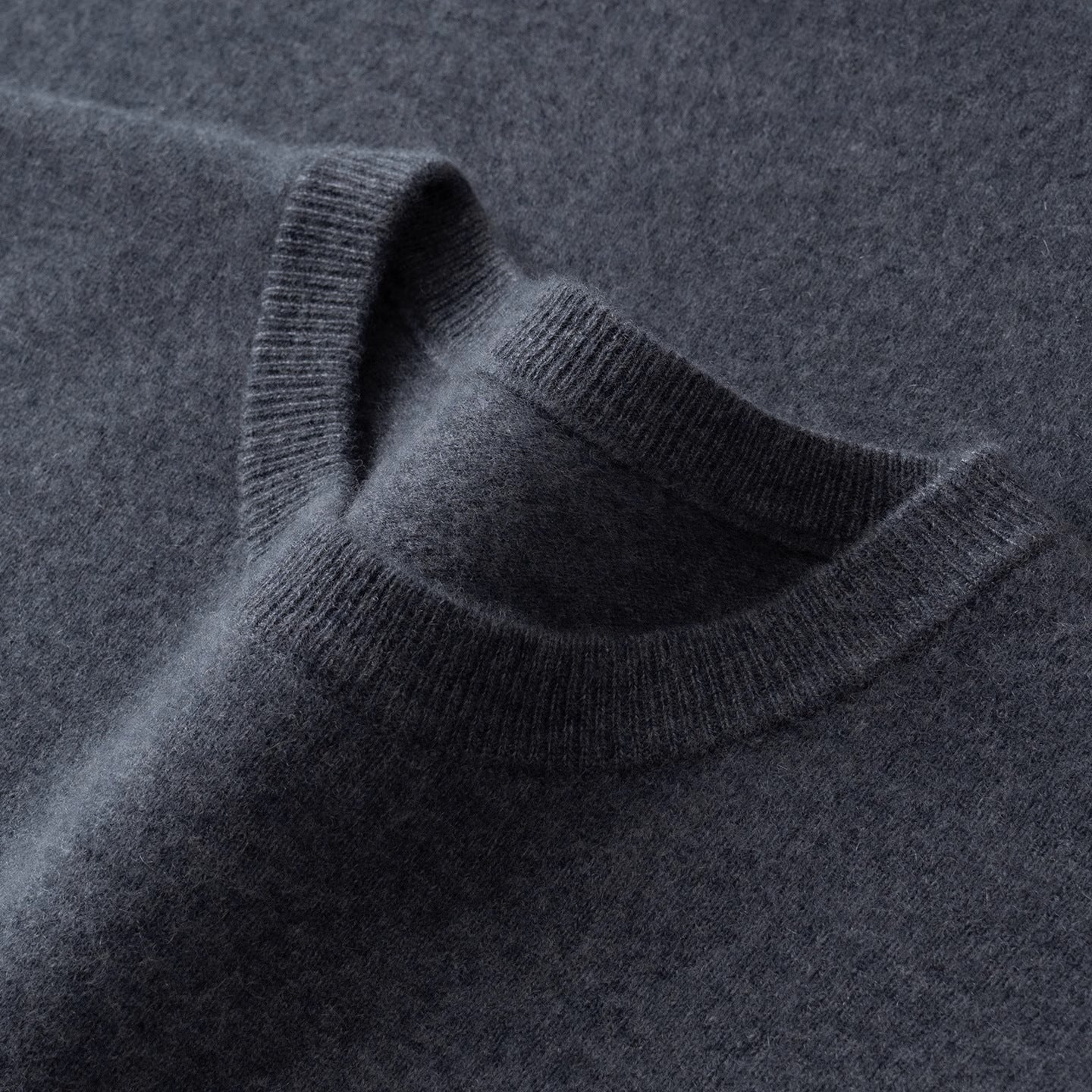 Men’s Cashmere Blend Crewneck Sweater