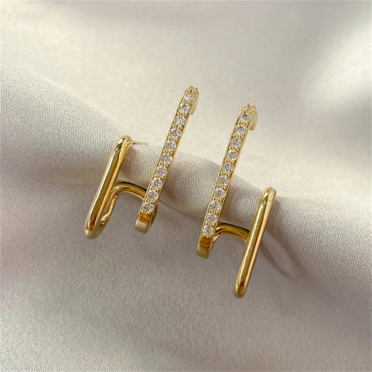 Irregular U-Shaped Gold Earrings – Luxury Crystal Jewelry for Women | Wedding & Party Accessories