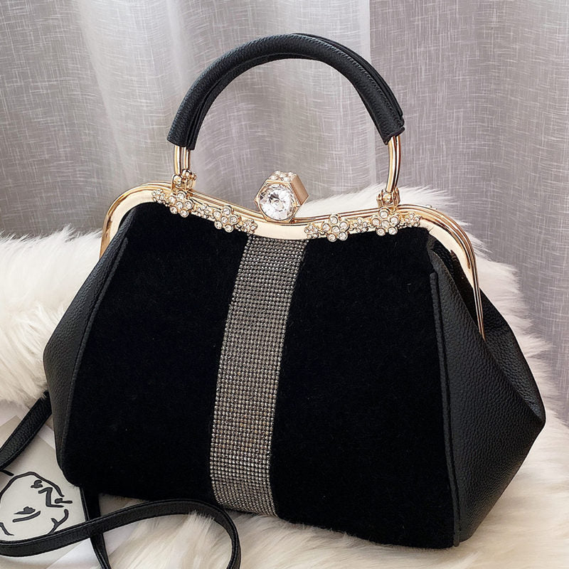Diamond-Embellished Dumpling Handbag – Elegant Top-Handle Bag