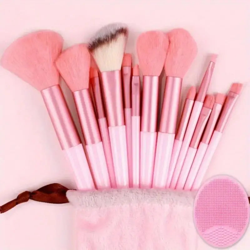 Professional Soft Makeup Brush Set – Fluffy Foundation, Powder & Eyeshadow Kabuki Brushes | Full Cosmetic Blending Kit