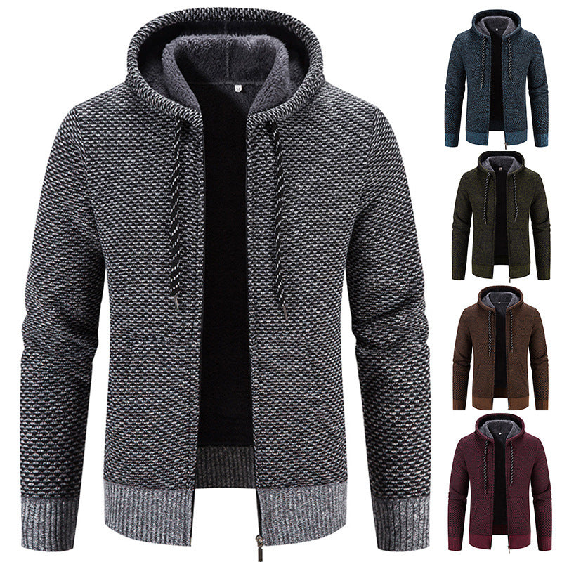 Men’s plush-lined winter coat with zipper closure and hood – thick warm outerwear.