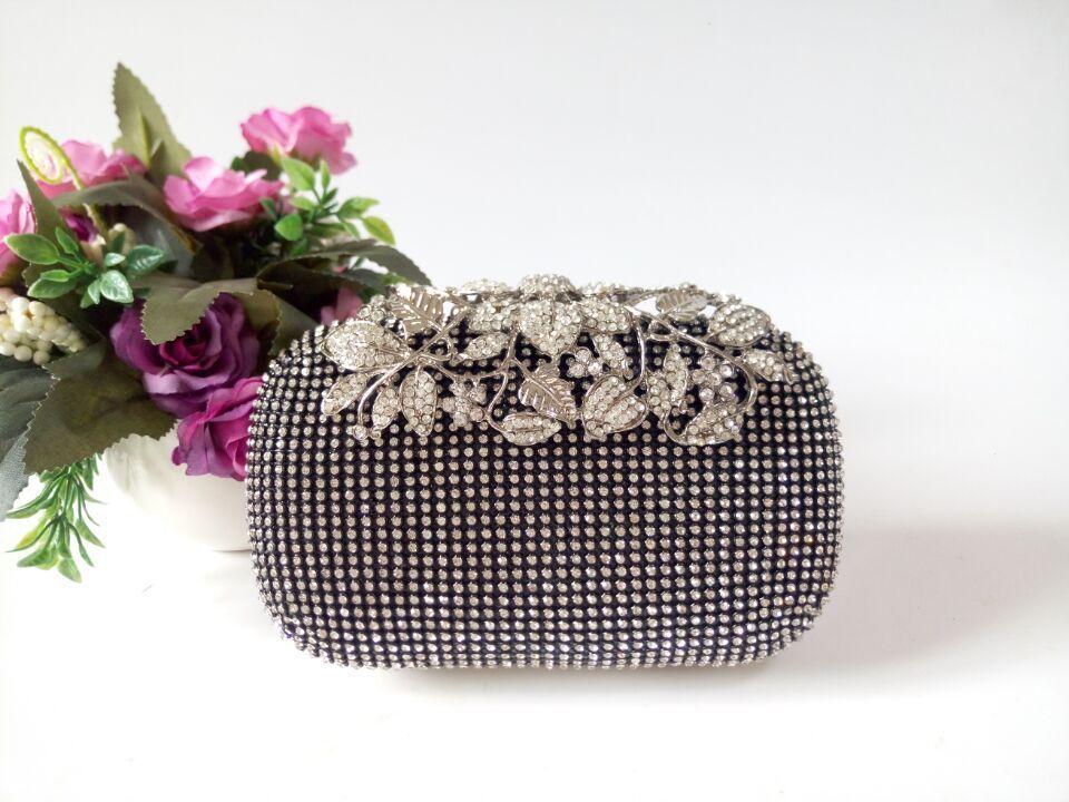 Women's Crystal Floral Rhinestone Evening Clutch Bag