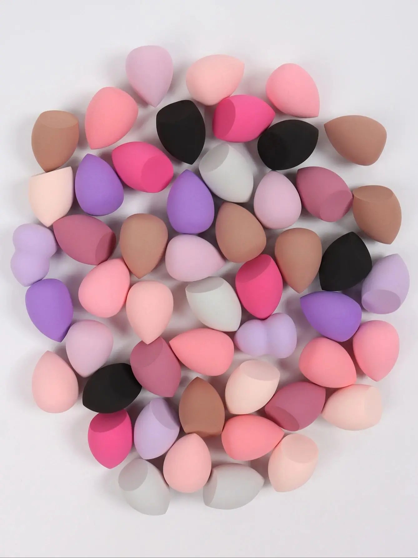 Medium Size Beauty Sponge Set – 6/12/24/36/60 Pieces | Random Colors & Shapes for Foundation, Cream & Powder Blending