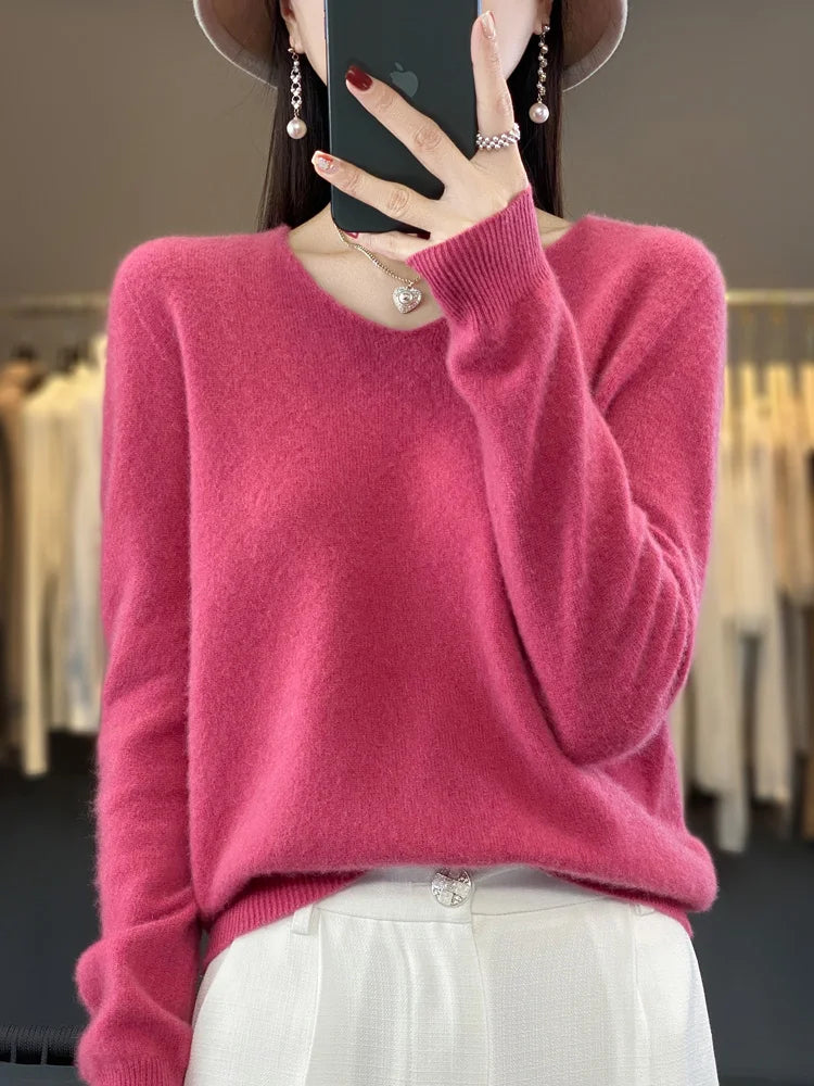 100% Merino Wool Women’s Sweater – Extrafine Cashmere-Soft Knitwear | V-Neck Long Sleeve Pullover for Autumn & Winter