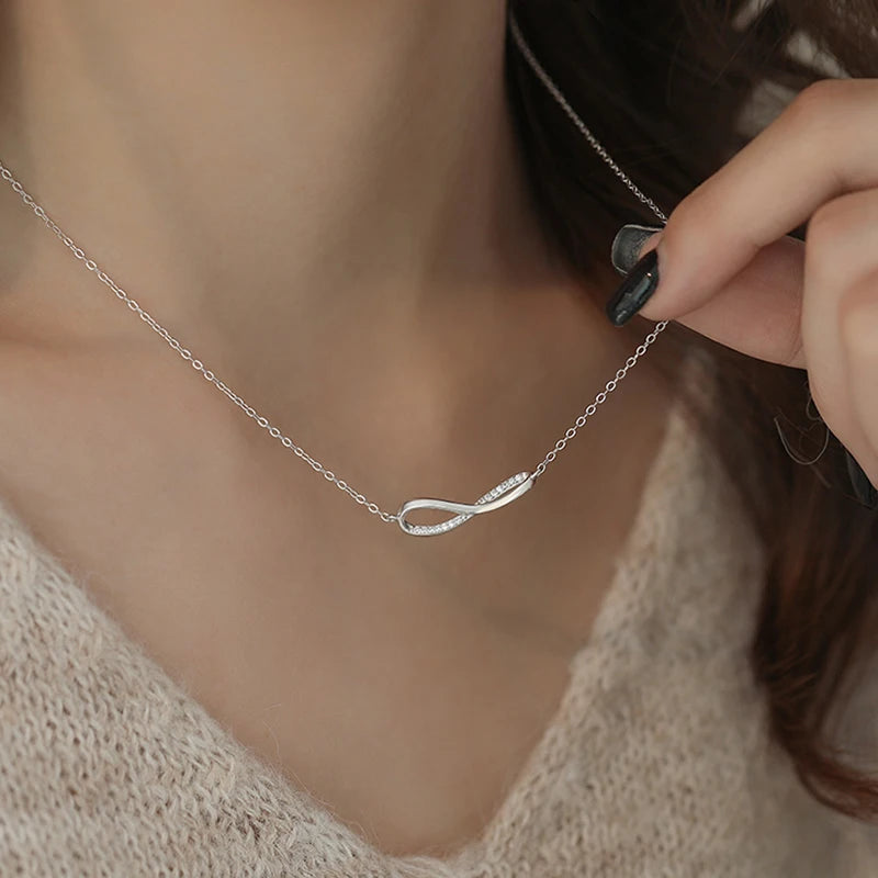 S925 Sterling Silver Infinity Necklace – Elegant Minimalist Jewelry for Women | Classic Light Luxury Daily Wear