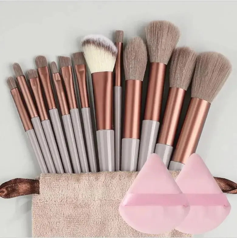Professional Soft Makeup Brush Set – Fluffy Foundation, Powder & Eyeshadow Kabuki Brushes | Full Cosmetic Blending Kit