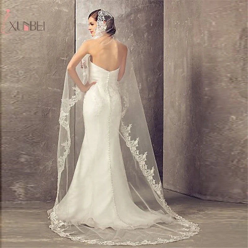 Cathedral-Length Lace Edge Bridal Veil – 3m One-Layer Luxurious Tulle Wedding Veil with Comb | White or Ivory